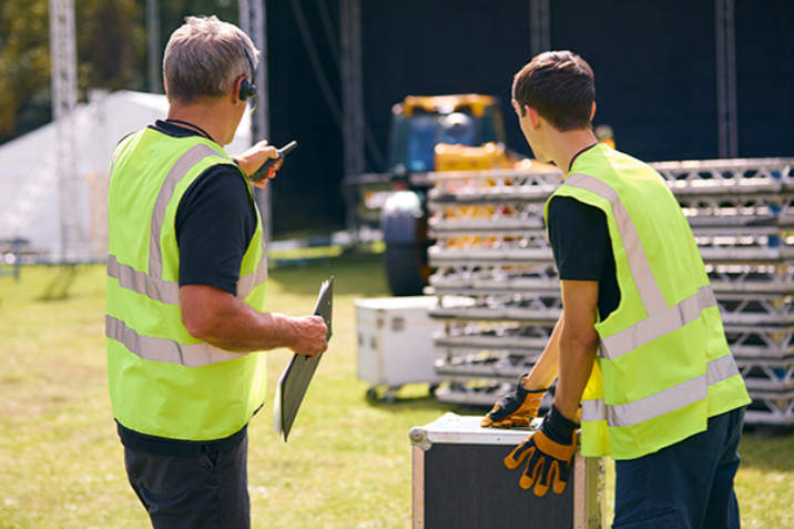 La Ciencia del Acontecimiento: Del Brief a la Operación Real