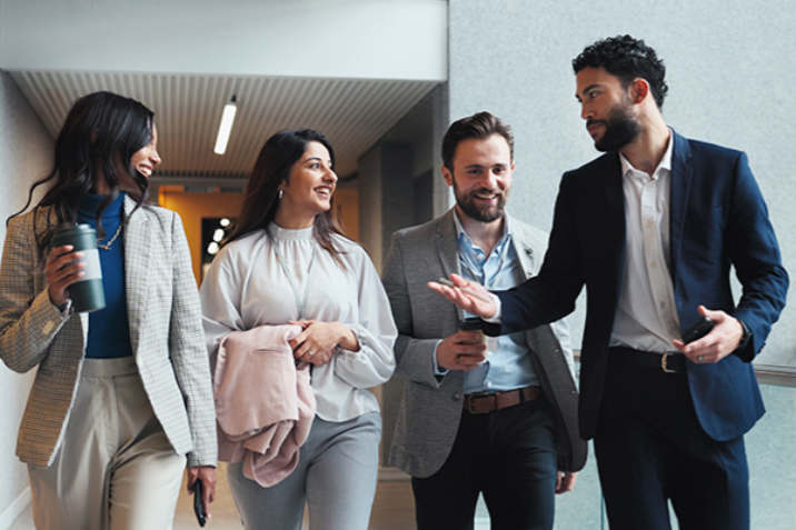 Timing inteligente: por qué Q1/Q2 puede darte mejores venues, proveedores y ejecución (y cuándo NO conviene)